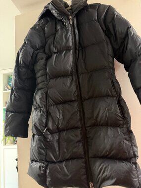 Mountain Hardwear Fitted Puffer Coat 650-fill